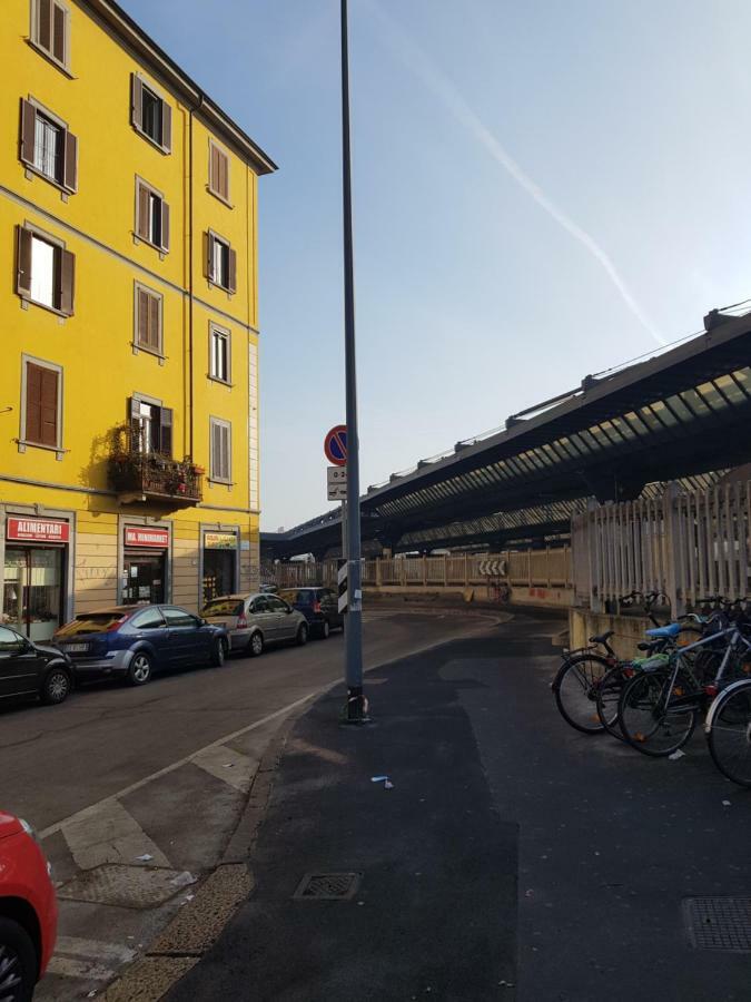 Suite In Milano Certosa Station Exterior photo